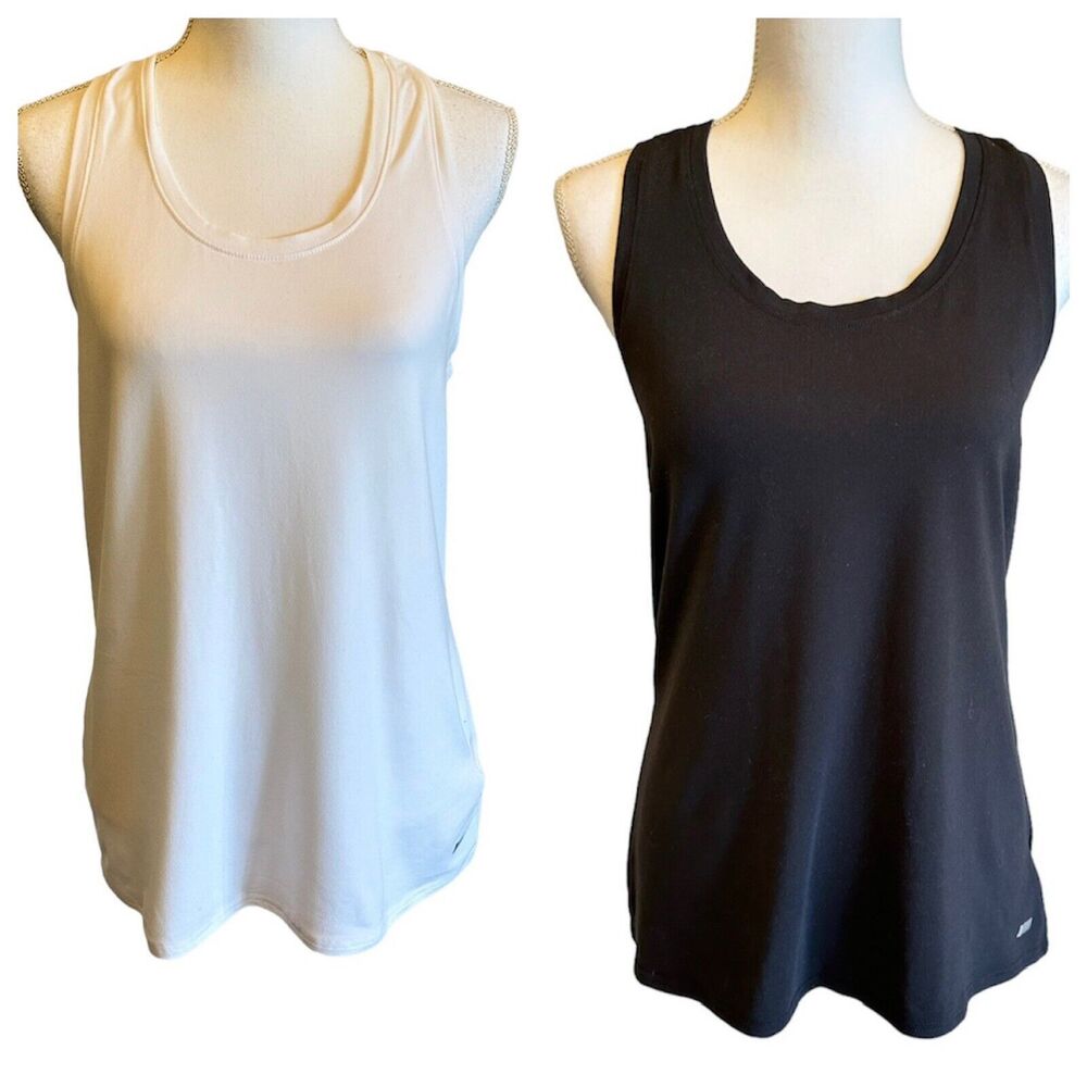 2 Amazon Essentials Women's Medium M Tech Fitness Tank Tops White & Black